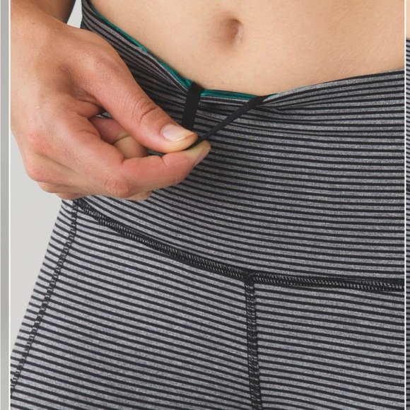 Lululemon Rebel Runner Crop Mini Pop Stripe Heathered Slate Black Size 8 - Picture 2 of 16